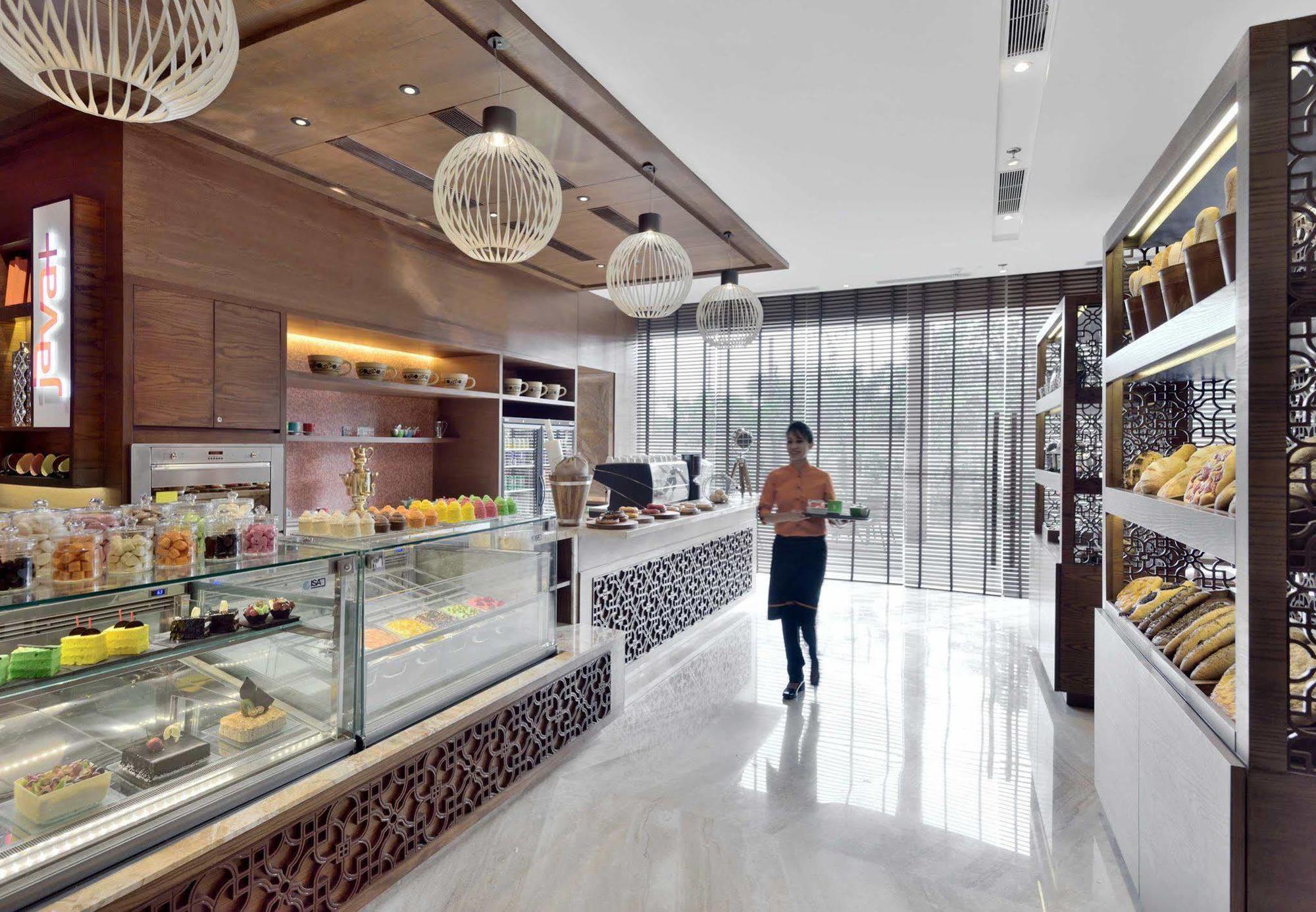 Hotel Courtyard By Marriott Raipur Exterior foto